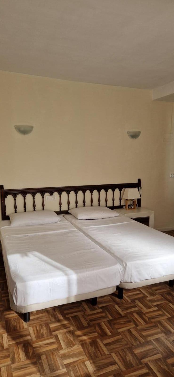 Bermudas-Turis Apartamentos Benidorm Kültér fotó