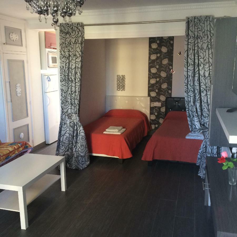 Bermudas-Turis Apartamentos Benidorm Kültér fotó