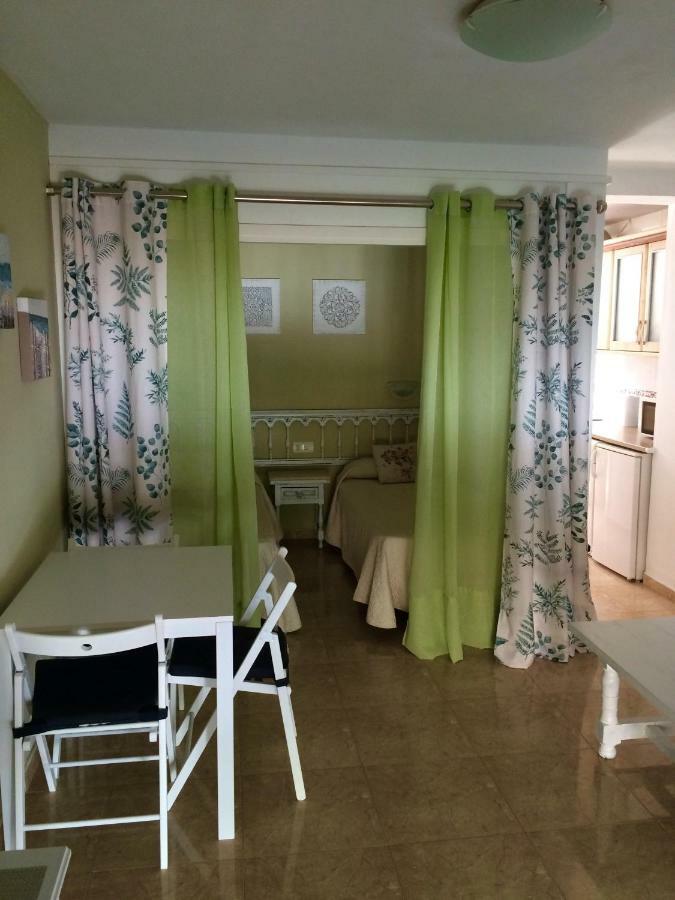 Bermudas-Turis Apartamentos Benidorm Kültér fotó